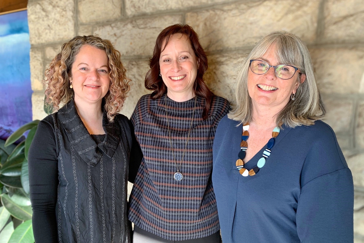 (l to r) Drs. Anna Jack-Waugh, Shelley Peacock and Rhoda MacRae