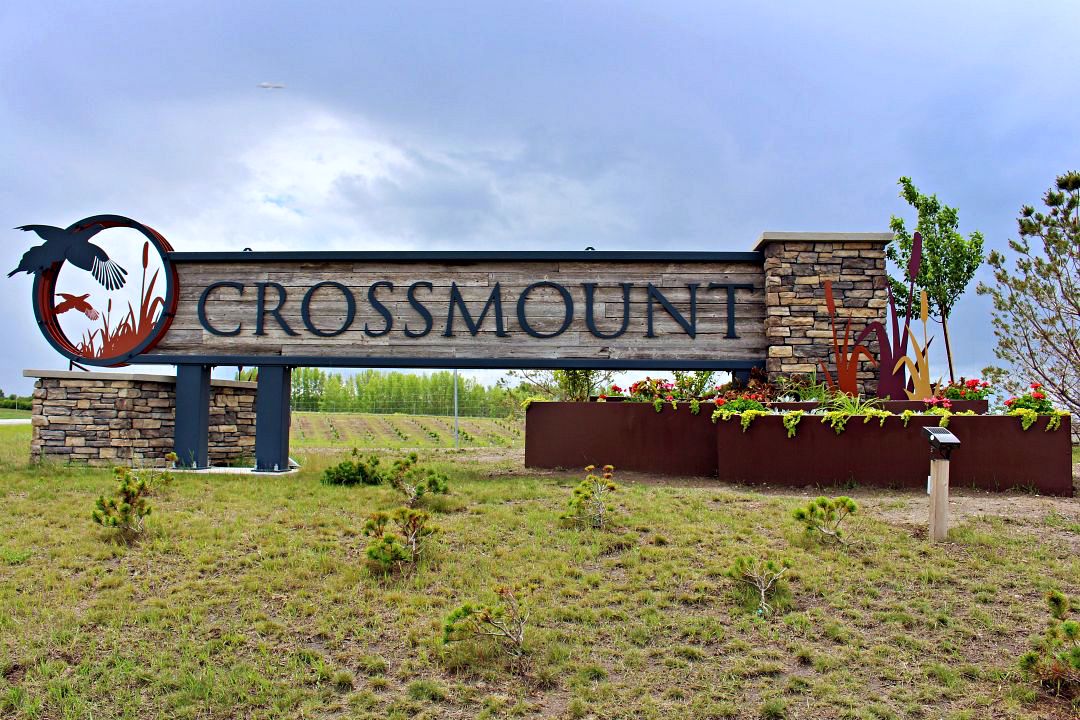Crossmount is located approximately 5 KM south of Saskatoon, SK on Highway 219